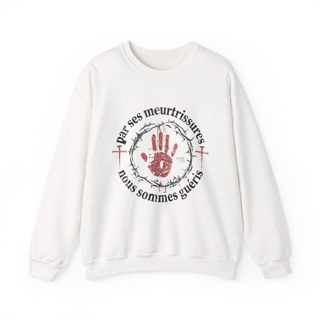 Sweat-shirt blanc à col rond avec une impression religieuse rouge et noire sur la poitrine.