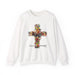 Sweat-shirt blanc à col rond orné d'une croix florale et de l'inscription Tout est accompli.
