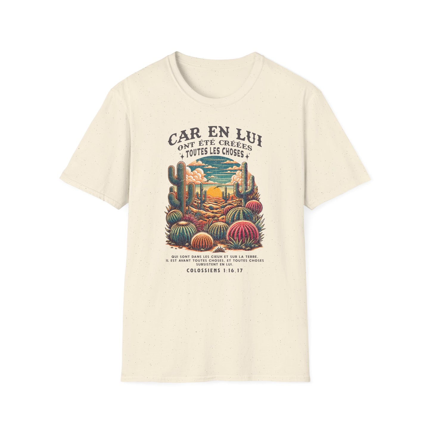 T-shirt beige à col rond avec une illustration de désert et un verset biblique en français.