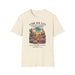 T-shirt beige à col rond avec une illustration de désert et un verset biblique en français.