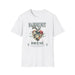 T-shirt blanc pour homme avec un motif de cœur floral et le texte Magnifiquement Brisé.