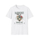 T-shirt blanc pour homme avec un motif de cœur floral et le texte Magnifiquement Brisé.