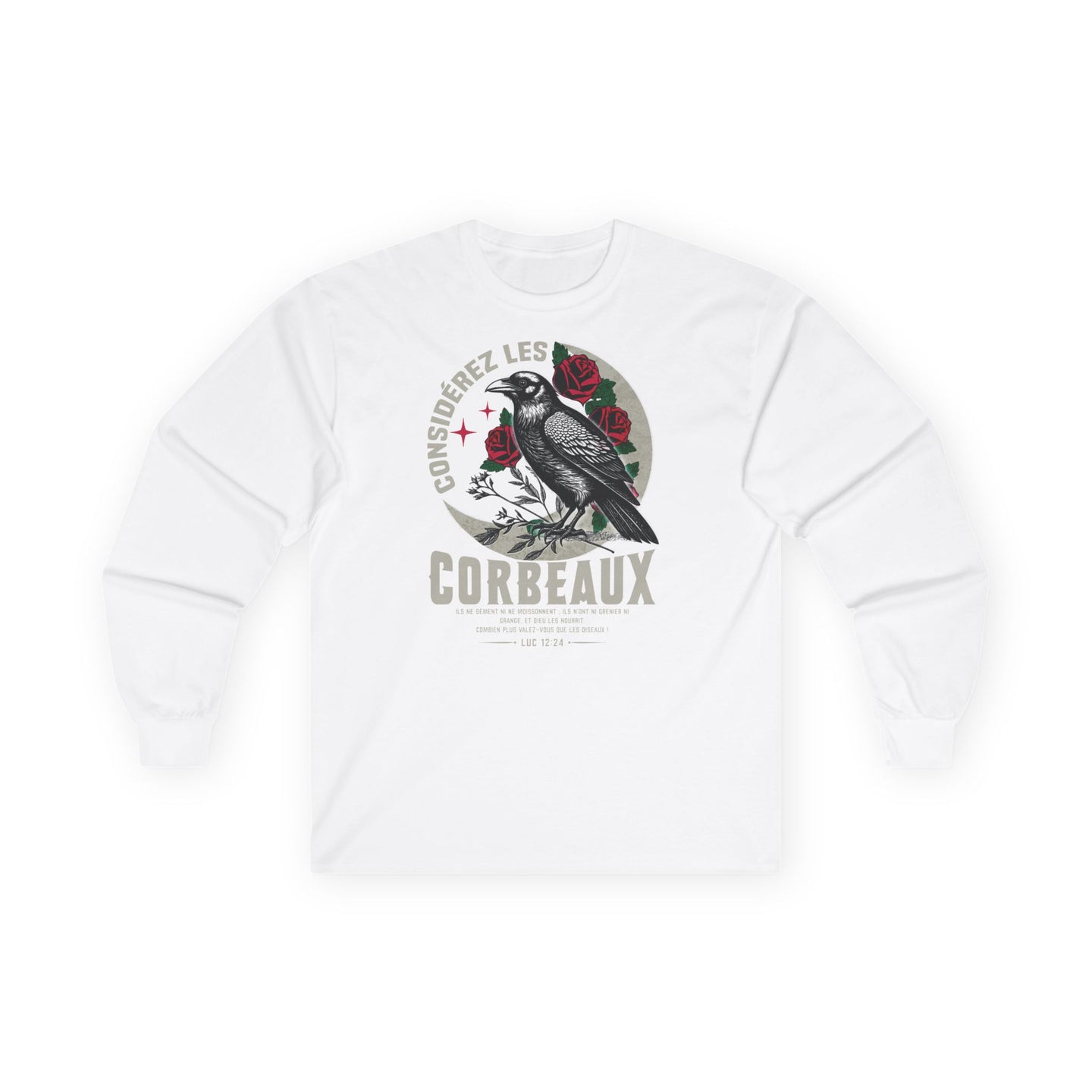 T-shirt blanc à manches longues avec une illustration de corbeau et de roses.