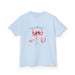 T-shirt bleu clair pour enfant avec un ruban rose à l'aquarelle et le verset Jacques 1:17.