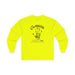 T-shirt jaune fluo à manches longues avec une empreinte de main et un texte religieux imprimé.