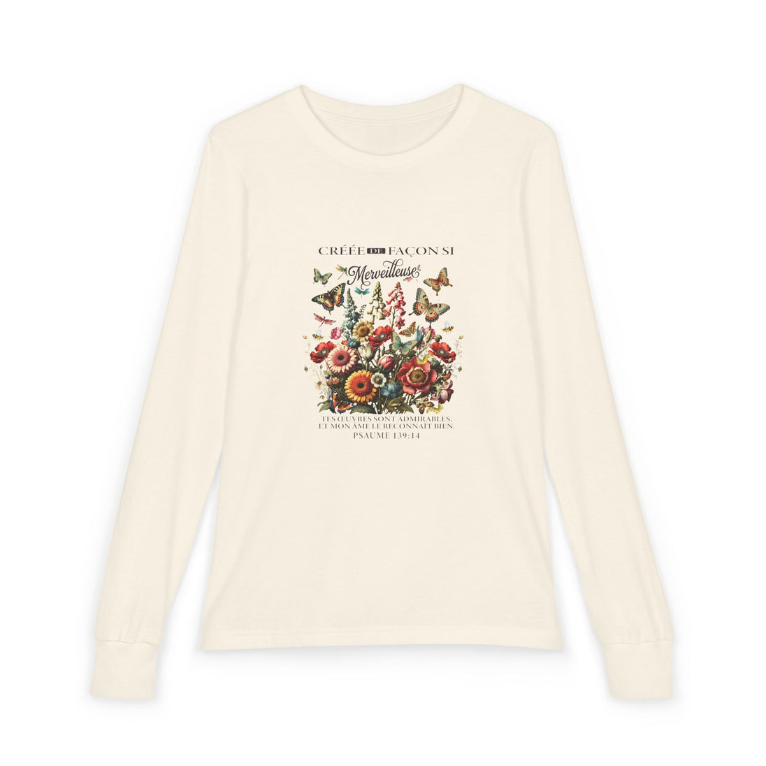 T-shirt à manches longues beige pour enfant avec un imprimé floral et papillons.