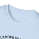 T-shirt blanc à col rond avec une inscription noire sur la poitrine.