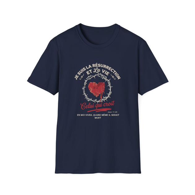 T-shirt bleu marine pour homme avec un motif de cœur entouré d'une couronne d'épines et du texte.