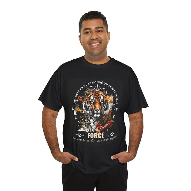 T-shirt chrétien noir pour homme avec tigre aquarelle et verset biblique 2 Timothée 1:7.