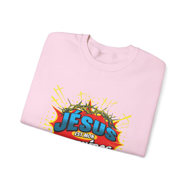 Sweat-shirt rose plié avec une illustration style comics représentant une couronne d'épines.