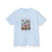 T-shirt bleu clair pour enfant avec une illustration de fleurs et papillons et un texte inspirant.