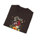 T-shirt marron pour femme avec un imprimé floral vintage et le mot Créé écrit au centre.