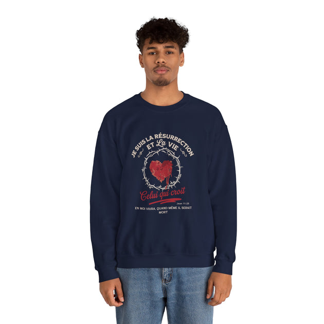 Sweatshirt bleu marine pour homme avec texte biblique en français et motif cœur épineux.