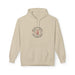 Sweat à capuche beige avec un motif central représentant une main rouge entourée d'épines.