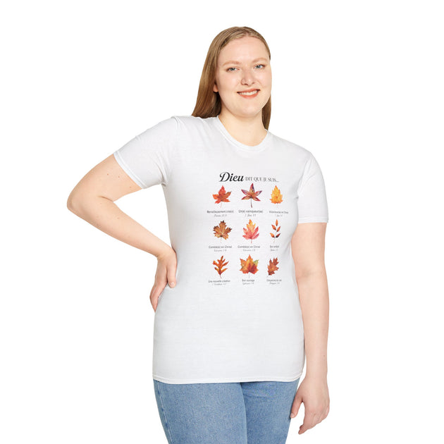 T-shirt blanc femme Dieu dit que je suis avec motifs de feuilles d'automne et versets bibliques.