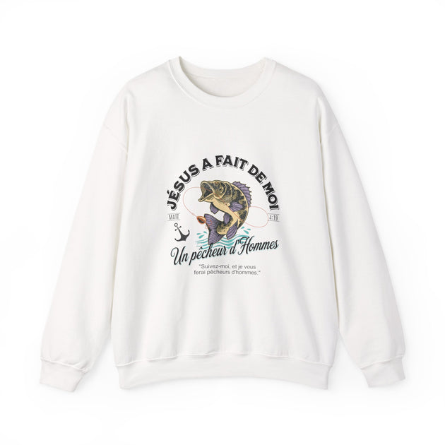 Sweatshirt blanc à col rond avec une illustration de poisson et un message religieux en français.