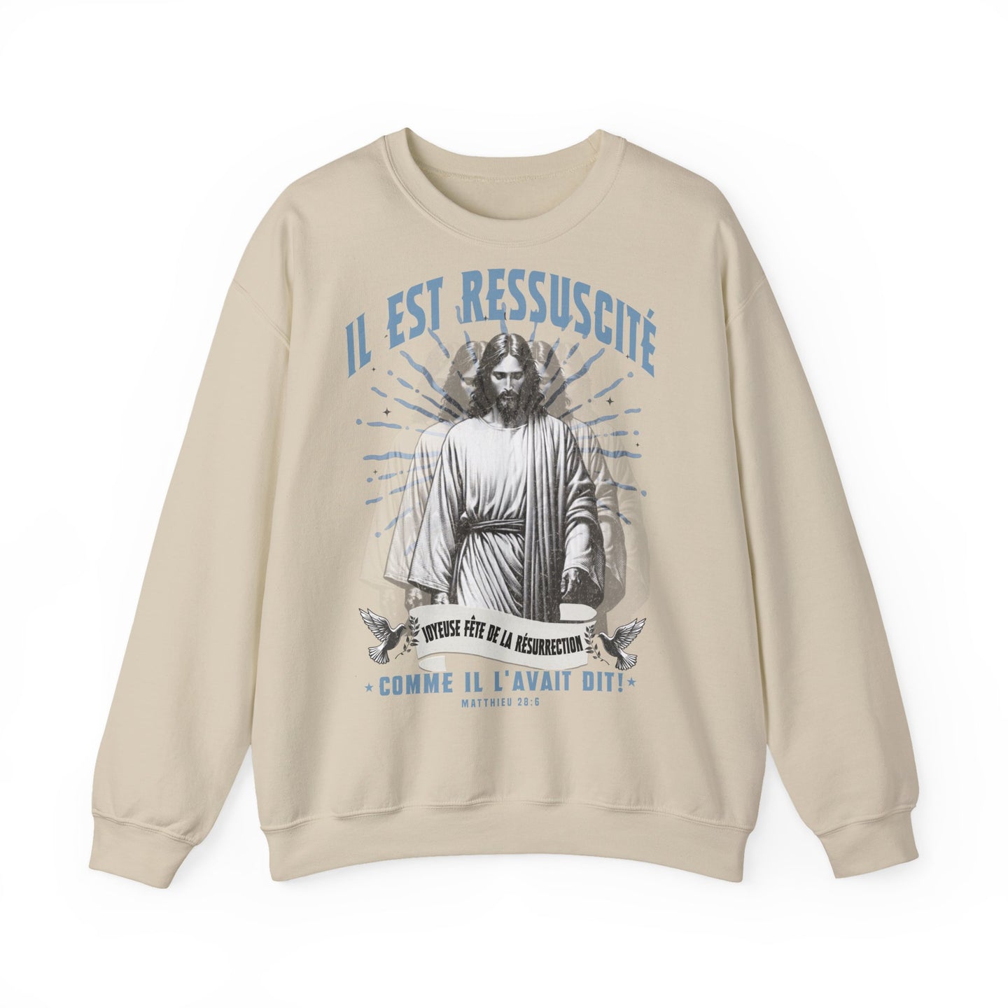 Sweat-shirt beige à col rond avec une illustration religieuse et le texte Il est ressuscité.