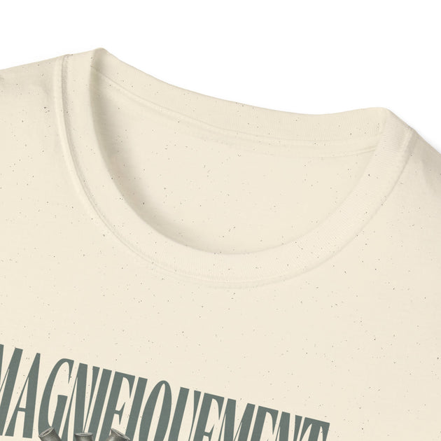 T-shirt femme beige chiné à col rond avec une inscription imprimée en bas.