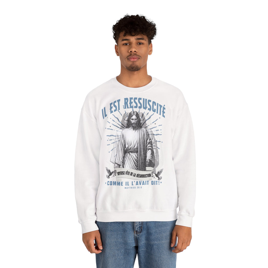 Sweatshirt blanc pour homme avec illustration vintage de Jésus et texte Il Est Ressuscité.