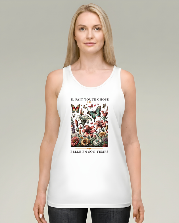 Débardeur blanc femme avec fleurs, papillons et texte biblique en français.