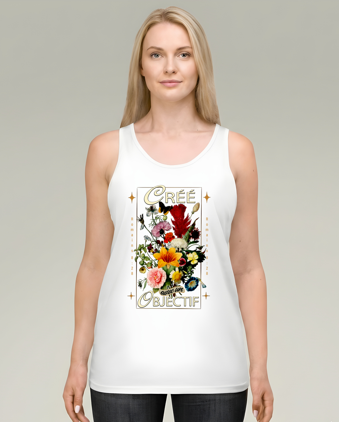 Débardeur blanc femme avec bouquet floral vintage et texte 'Créée avec un objectif'.