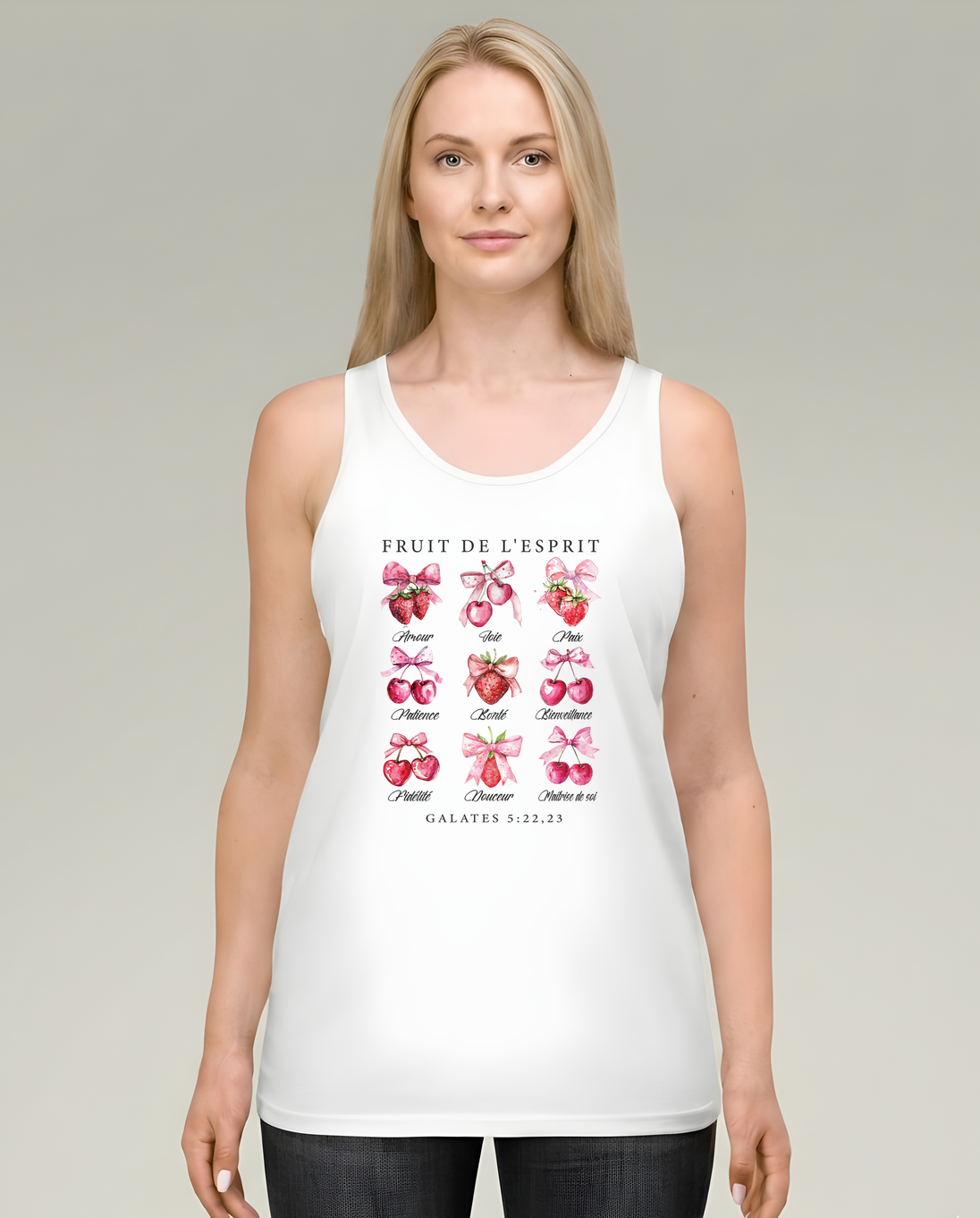 Débardeur blanc femme Fruit de l'Esprit avec illustrations de fraises et cerises vintage.
