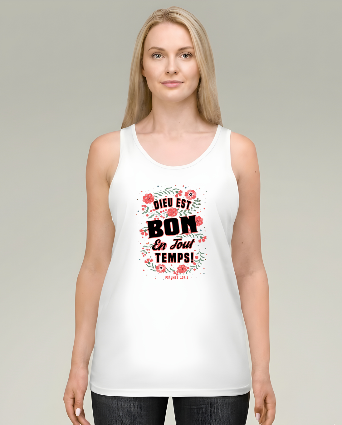 Débardeur blanc pour femme orné d'un motif floral et de l'inscription Dieu est bon en tout temps.