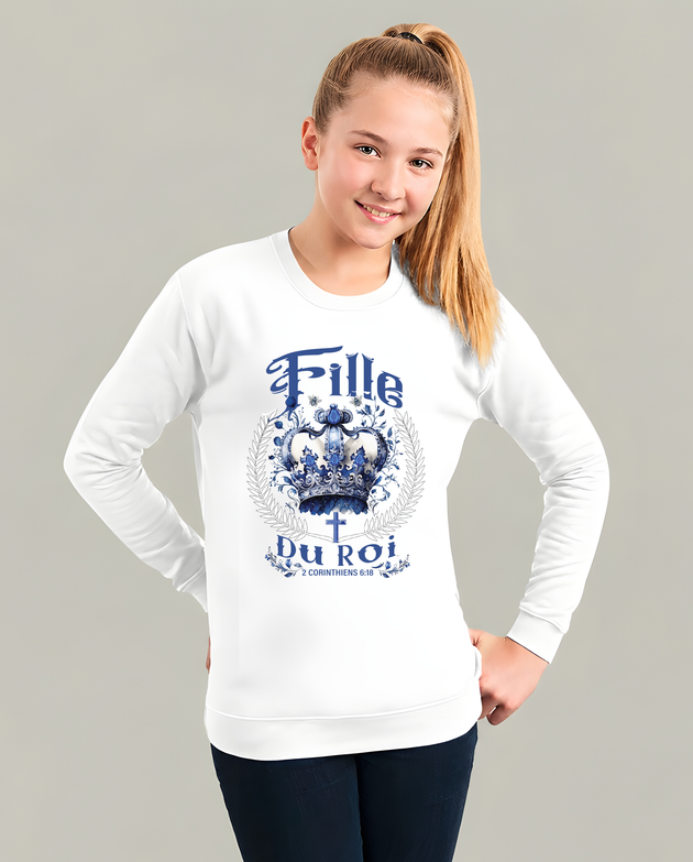 Sweat blanc enfant Fille du Roi avec couronne bleue vintage et verset biblique 2 Corinthiens 6:18.