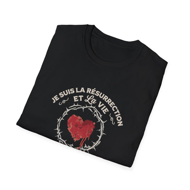 T-shirt noir pour femme avec un motif de cœur entouré d'une couronne d'épines et une inscription.