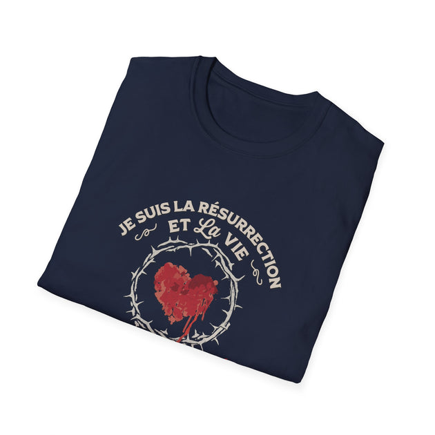 T-shirt bleu marine pour femme avec un motif de cœur entouré d'une couronne d'épines.