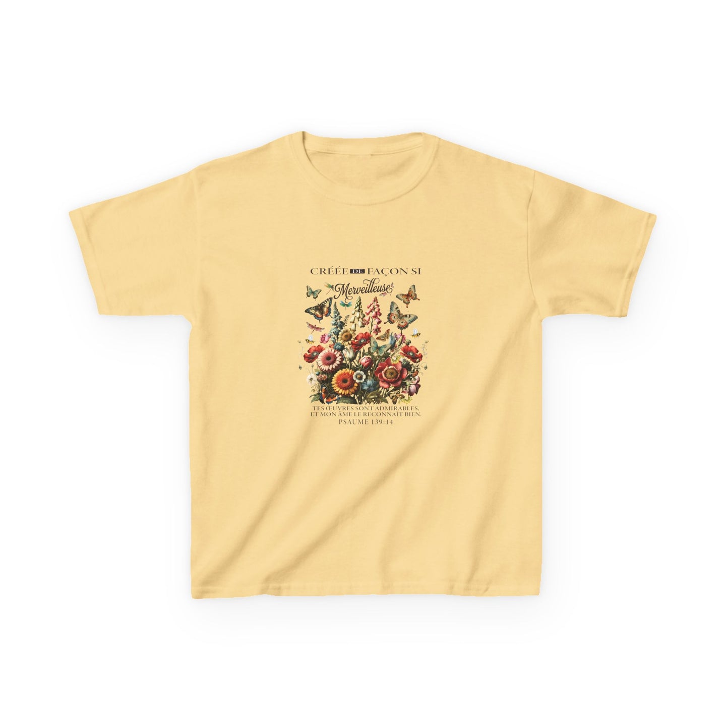 T-shirt jaune pour enfant avec une illustration florale vintage et des papillons.