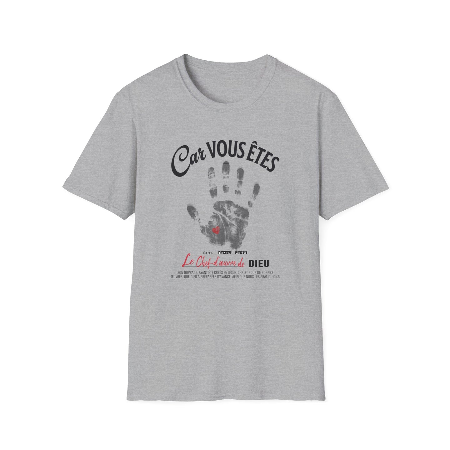 T-shirt gris pour femme avec une empreinte de main, un petit cœur rouge et un texte religieux.