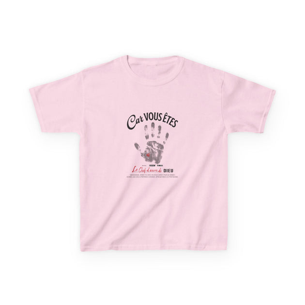 T-shirt rose pour enfant avec une empreinte de main et le texte Car vous êtes le chef-d'œuvre de Dieu.