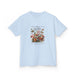 T-shirt bleu clair pour enfant avec un imprimé floral vintage et des papillons au centre.