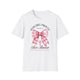 T-shirt blanc pour femme avec un motif de nœud vichy rose, une croix et un verset biblique.