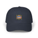 Casquette bleu marine avec un écusson brodé coloré portant l'inscription Jésus est mon Superhéros.