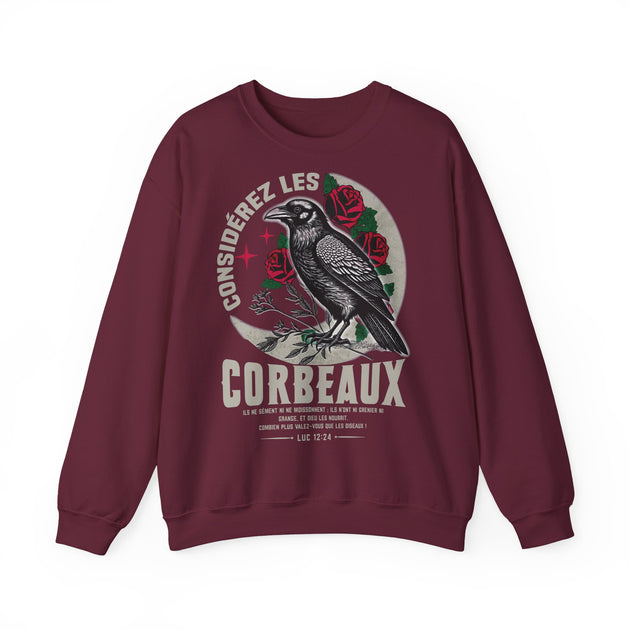 Sweat-shirt bordeaux pour homme avec une illustration de corbeau, de roses et le texte Luc 12:24.