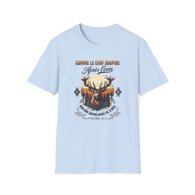 T-shirt bleu clair pour femme avec une illustration vintage de cerf et un verset biblique.