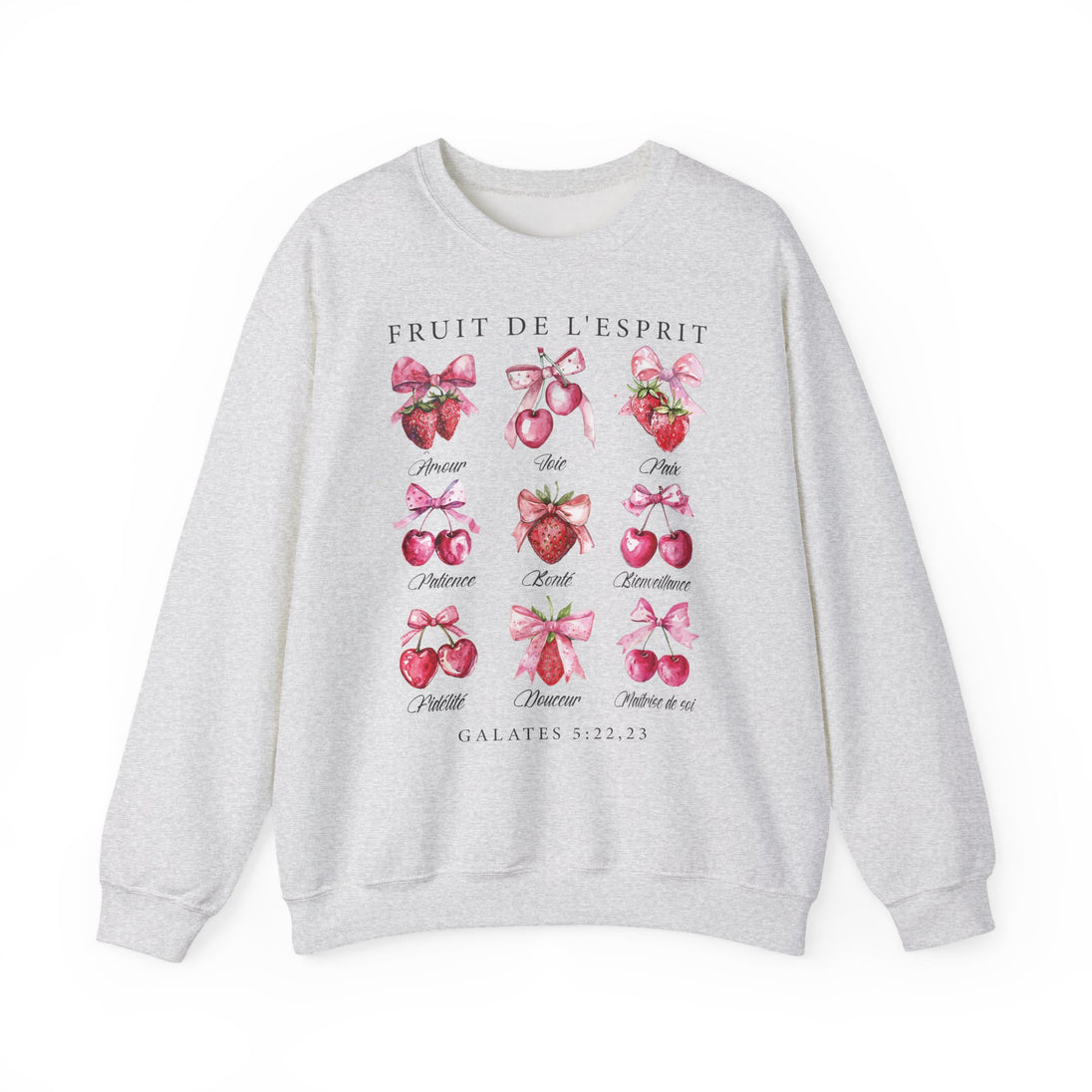 Sweat-shirt gris chiné orné d'illustrations de fruits et de nœuds roses avec le texte Galates 5:22.