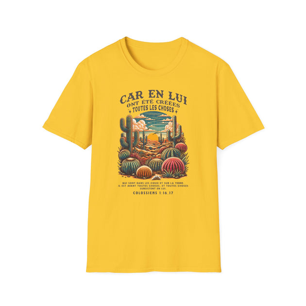 T-shirt jaune pour femme avec une illustration de désert et un verset biblique imprimé.