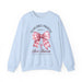 Sweat-shirt bleu clair avec un nœud rose à carreaux et le texte religieux Mais Dieu Prouve Son Amour.