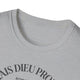 T-shirt gris à col rond avec l'inscription Mais Dieu prouve son amour imprimée en noir.