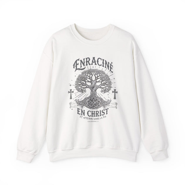 Sweat-shirt blanc à col rond avec une illustration d'arbre de vie et le texte Enraciné en Christ.