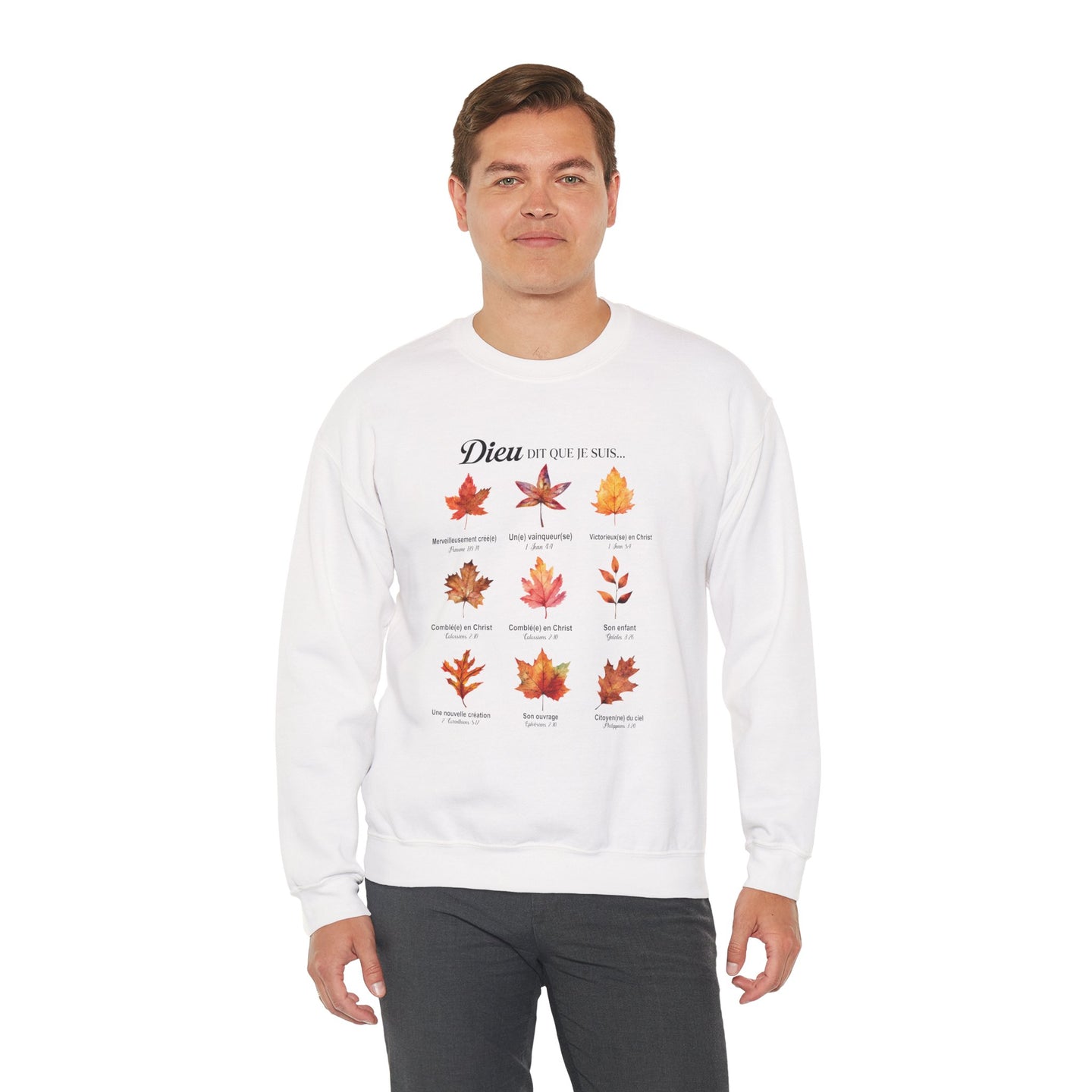 Sweatshirt blanc pour homme avec feuilles d'automne et versets bibliques en français.