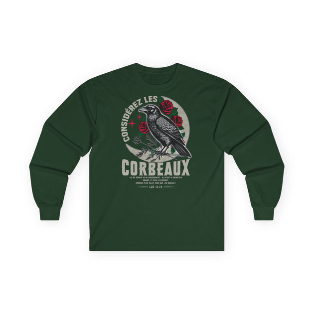 T-shirt à manches longues vert forêt avec une illustration de corbeau et de roses.