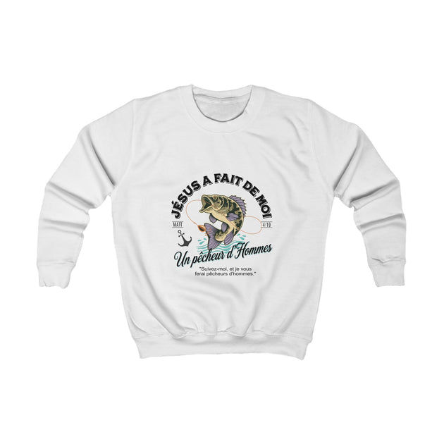Sweatshirt blanc pour enfant avec une illustration de poisson et un message chrétien imprimé.